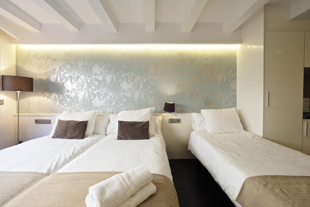 Barcelona Fifteen Central Aparthotel Eksteriør bilde
