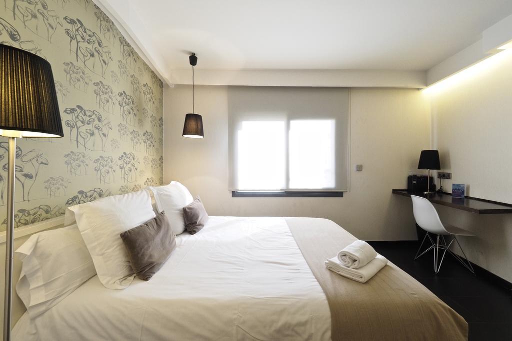 Barcelona Fifteen Central Aparthotel Eksteriør bilde