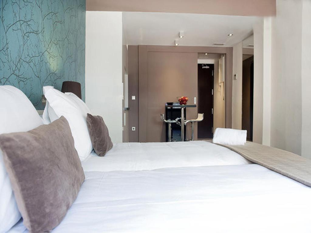 Barcelona Fifteen Central Aparthotel Rom bilde