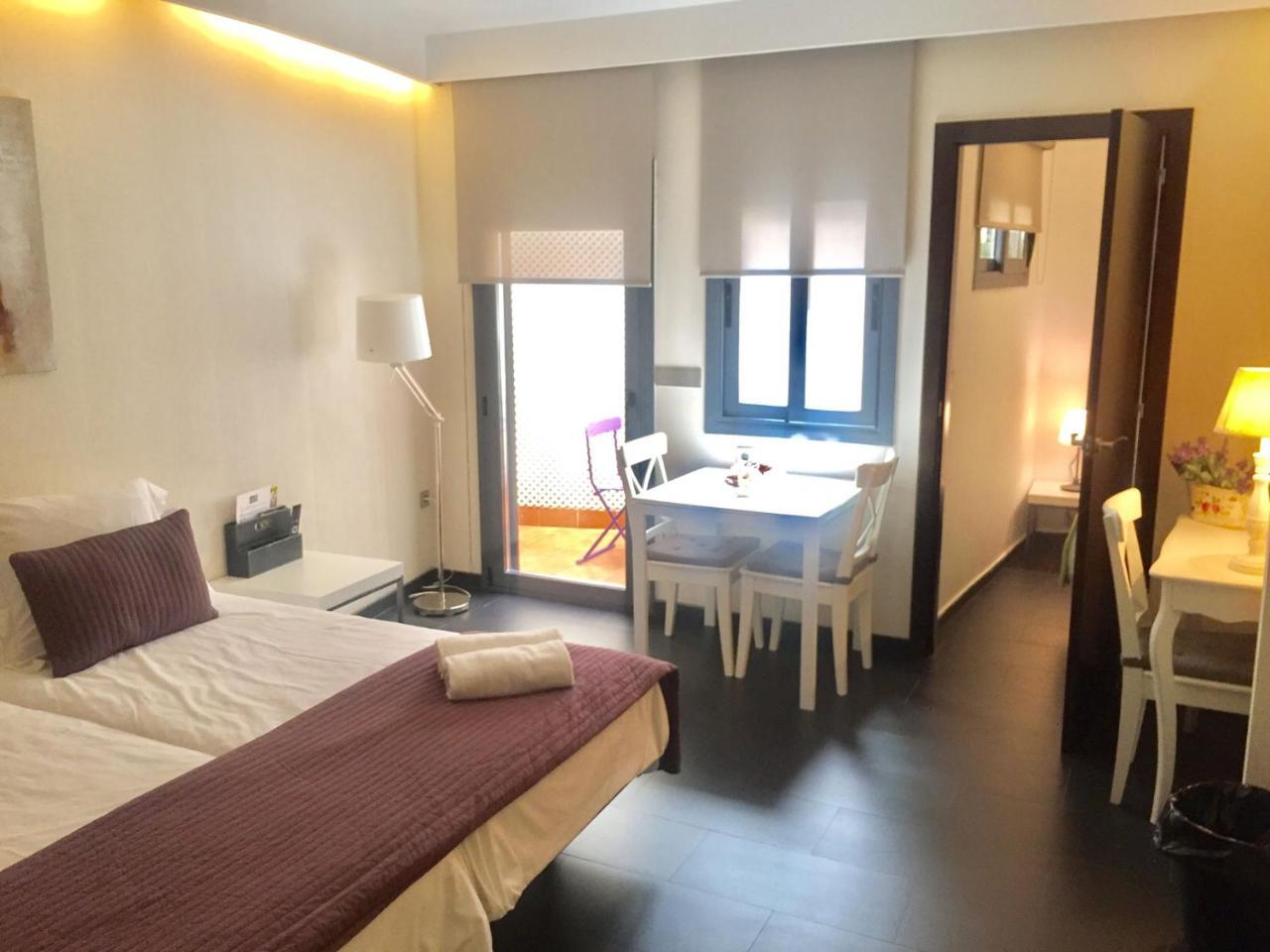 Barcelona Fifteen Central Aparthotel Eksteriør bilde